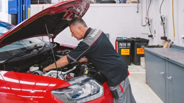 Nissan Servicing