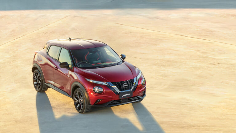 juke vlp nissan future value sunset parking lot 2400x1350.png 1